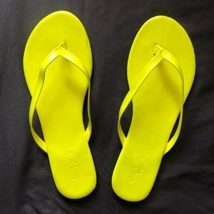 NWOT Charolette Russe Flip Flops